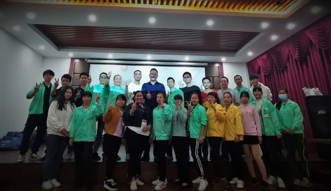 岁末将至·顺问冬安|钱柜777产业园冬月员工生日会欢庆同贺