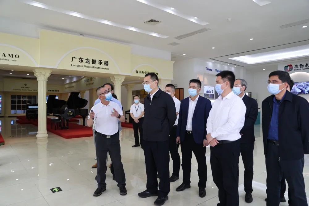 湛江市委书记刘红兵莅临钱柜777高新产业园 调研指导文旅融合高质量发展！